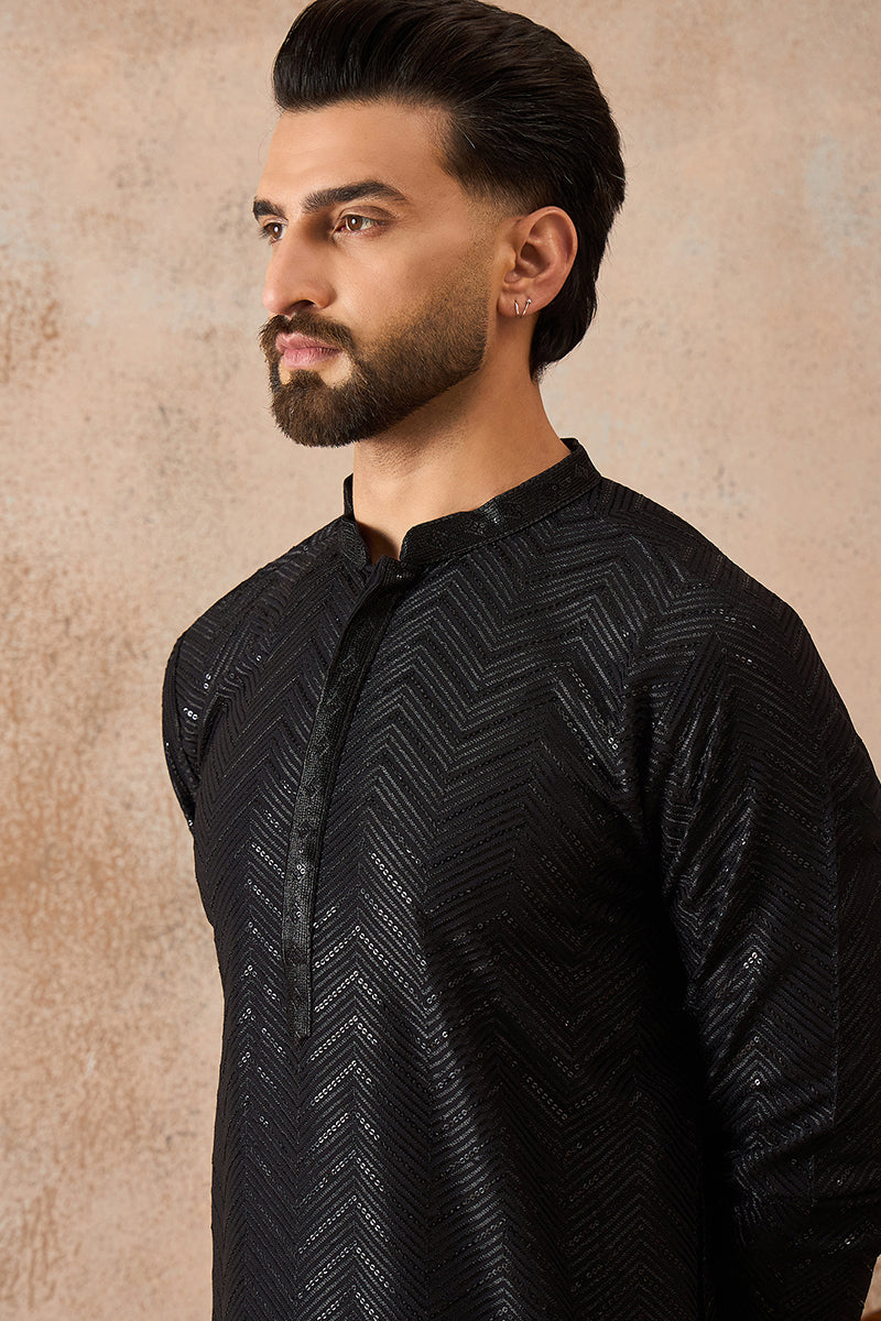 Black Rayon Embroidered Solid Straight Kurta MKU2190
