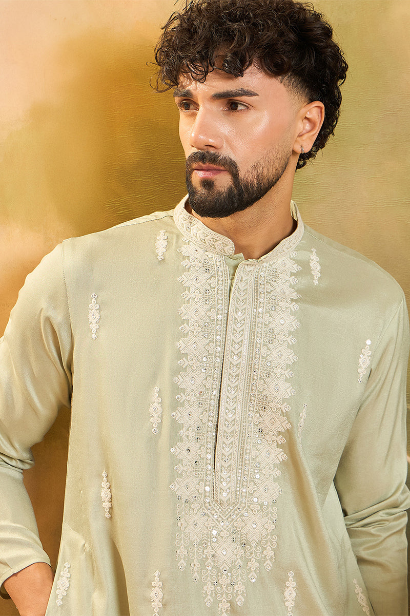 Green Silk Blend Solid Embroidered Straight Kurta MKU1492