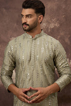 Green Viscose Rayon Solid Embroidered Straight Kurta MKU1356