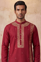 Red Silk Blend Solid Emboidered Straight Kurta MKU2314