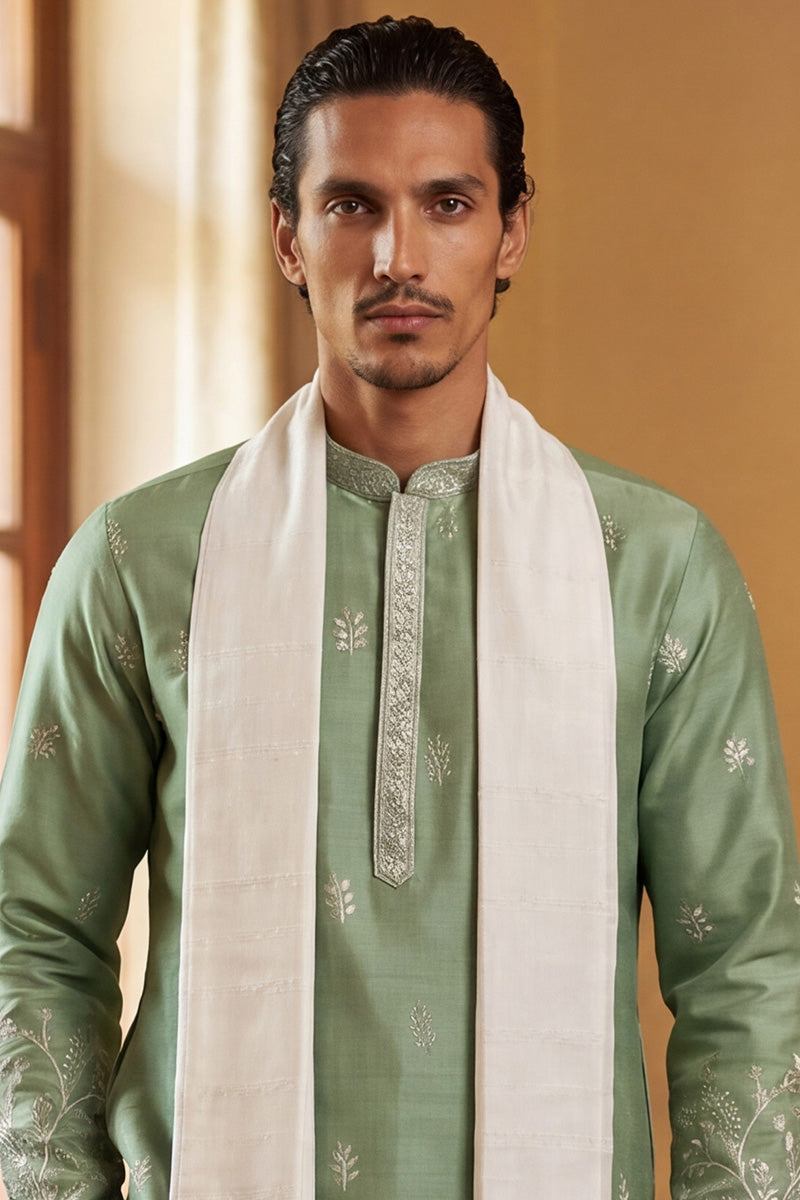 Green Silk Blend Solid Embroidered Straight Kurta Sets MKPD1783