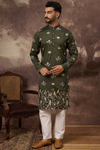 Green Silk Blend Solid Embroidered Straight Kurta MKU1338