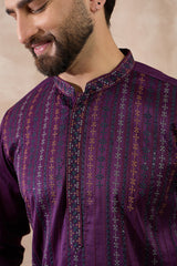 Purple Silk Blend Embroidered Mandarin Collar Straight Kurta MKU2038