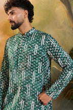 Green Viscose Rayon Embroidered Straight Kurta MKU1477