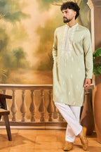 Green Silk Blend Solid Embroidered Straight Kurta MKU1492