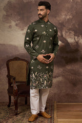Green Silk Blend Solid Embroidered Straight Kurta MKU1338