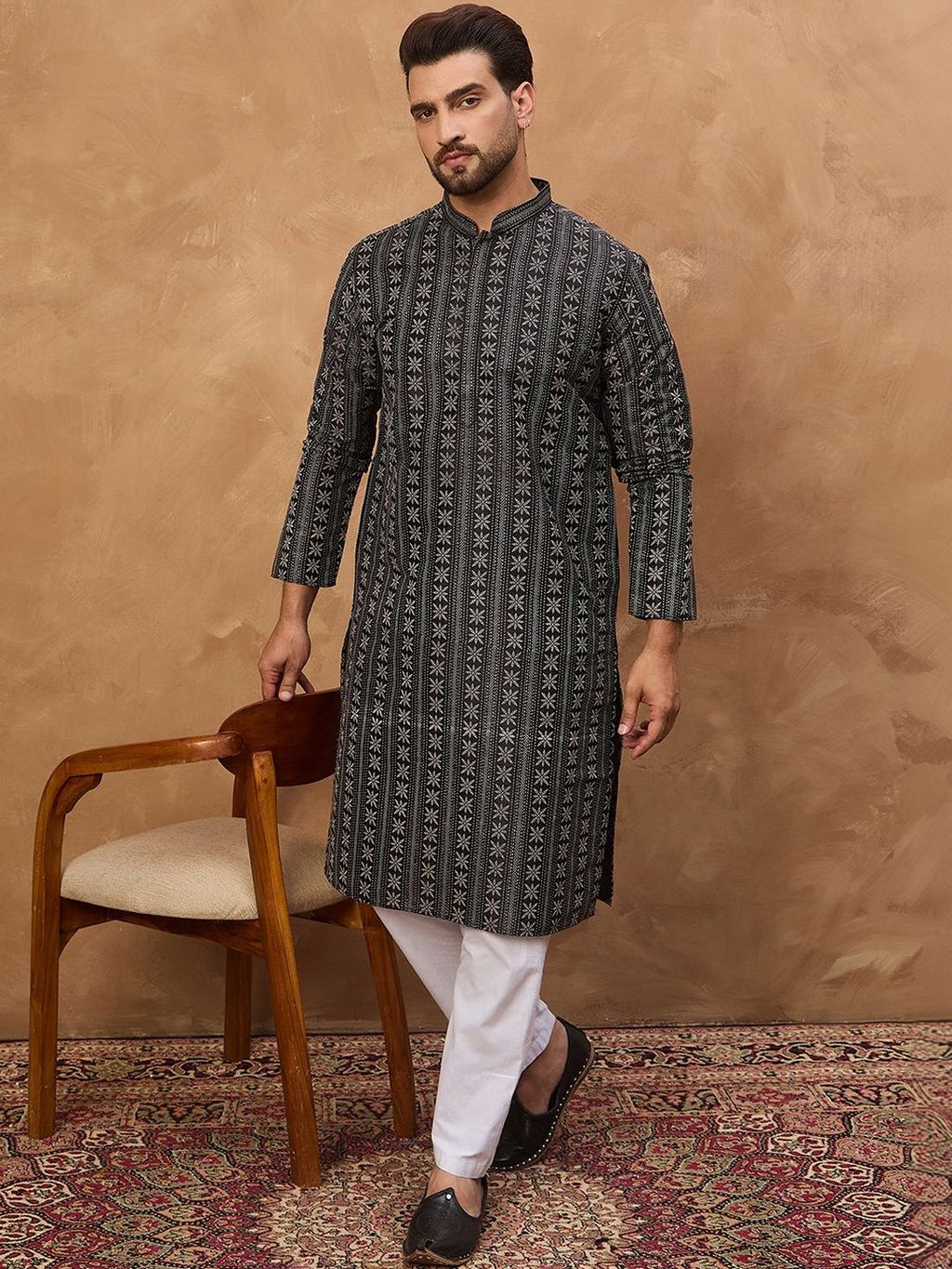 Men Black Silk Blend Geometric Printed Straight Kurta With Pant Set-MKSET1523