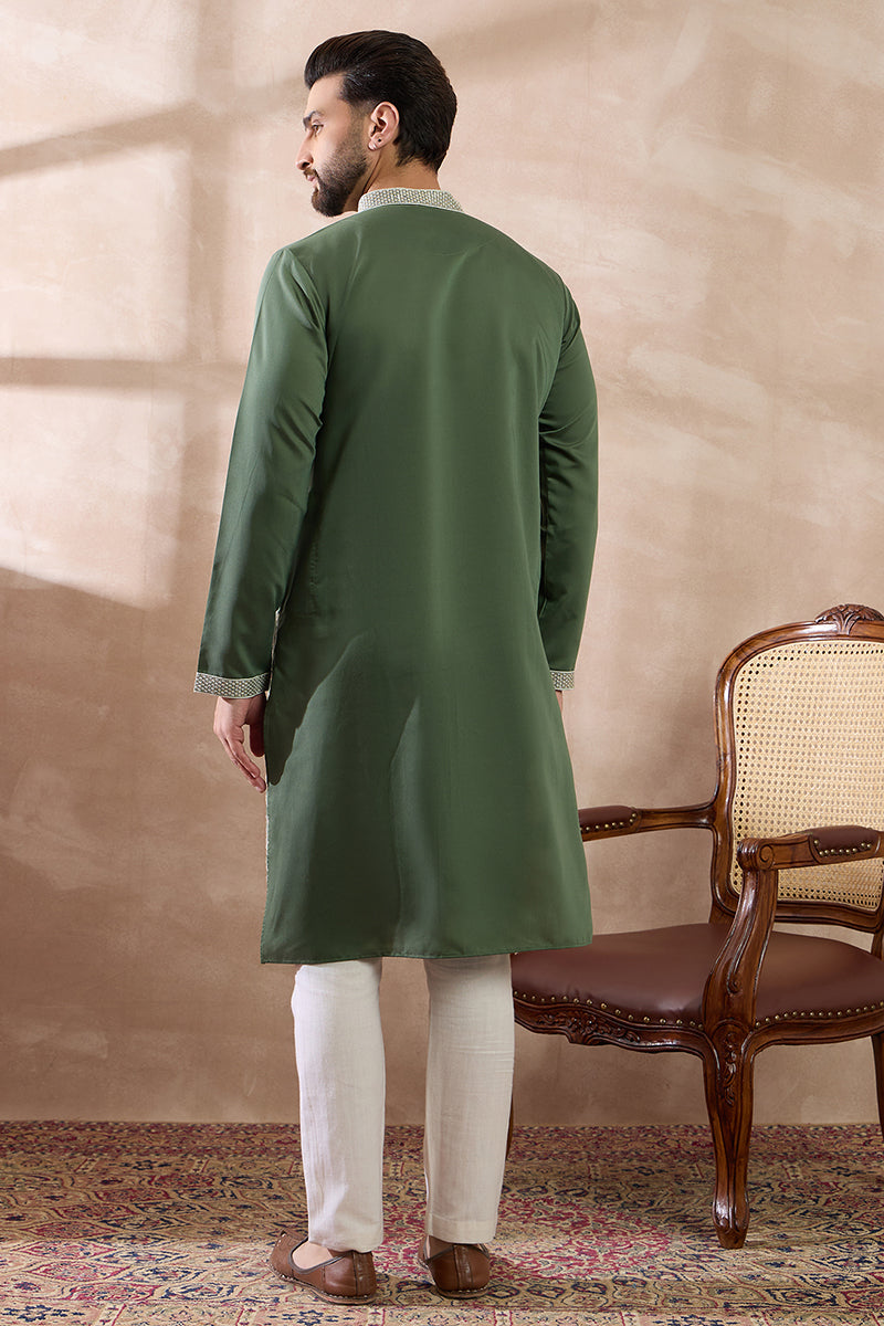 Green Silk Blend Embroidered Mandarin Collar Straight Kurta MKU2081