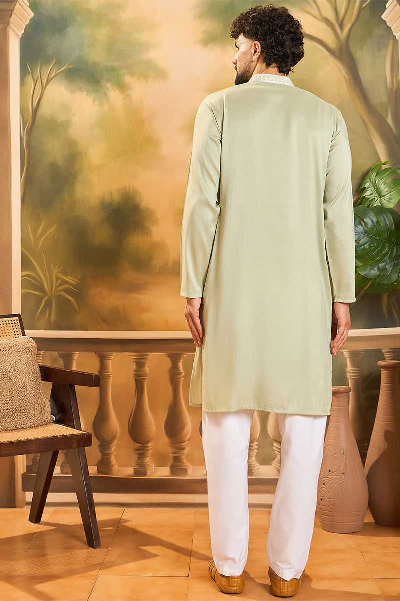 Green Silk Blend Solid Embroidered Straight Kurta MKU1492
