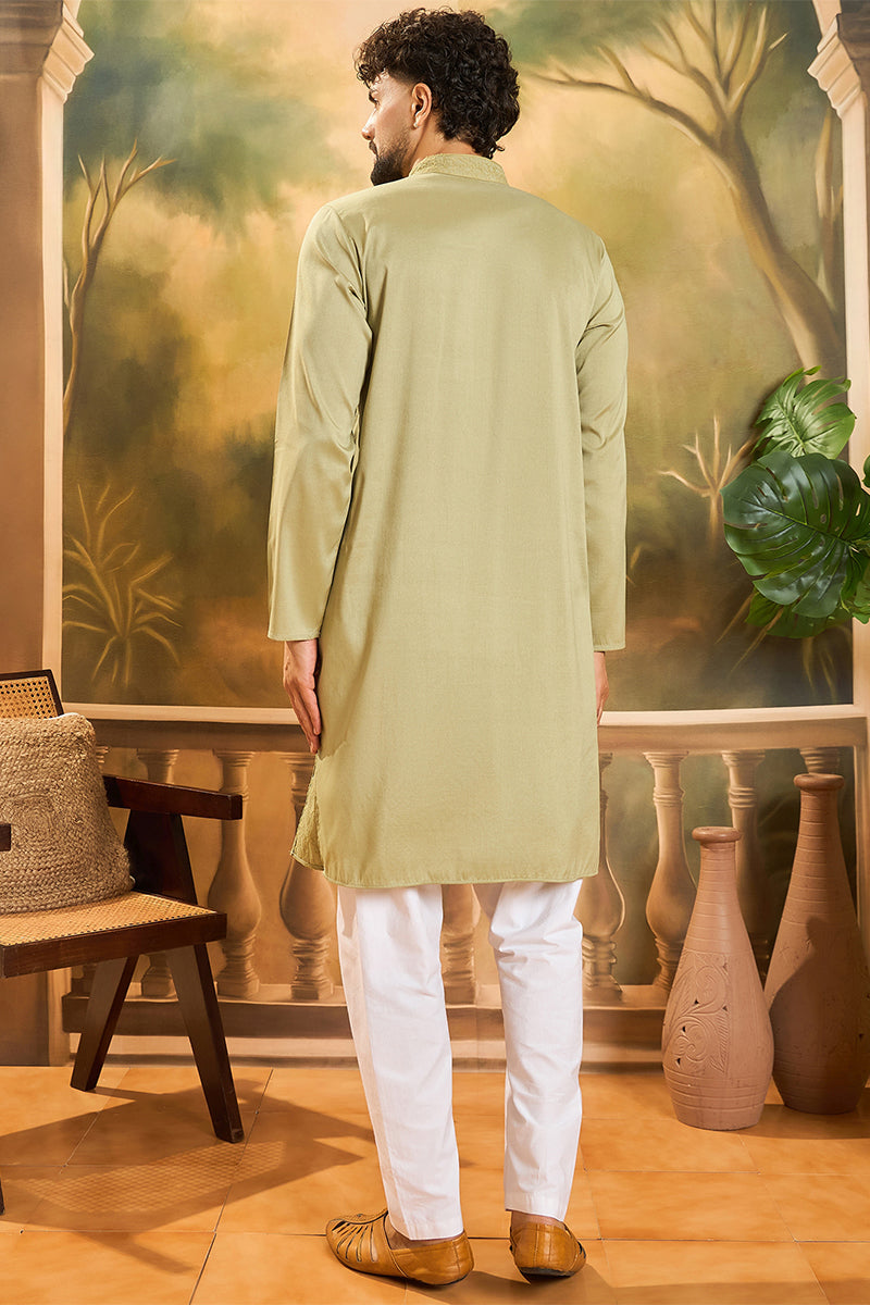 Green Silk Blend Solid Embroidered Straight Kurta MKU1497