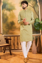 Green Silk Blend Solid Embroidered Straight Kurta MKU1497
