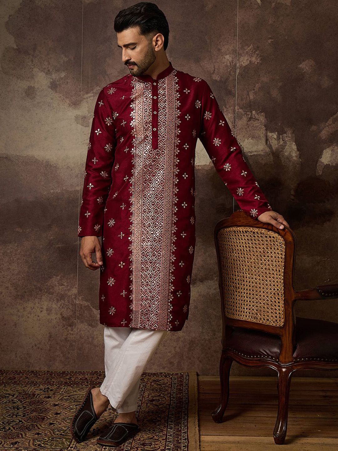 Men Maroon Silk Blend Solid Embroidered Straight Kurta With Pant Set-MKSET1369