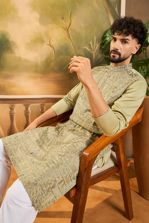 Green Silk Blend Solid Embroidered Straight Kurta MKU1493