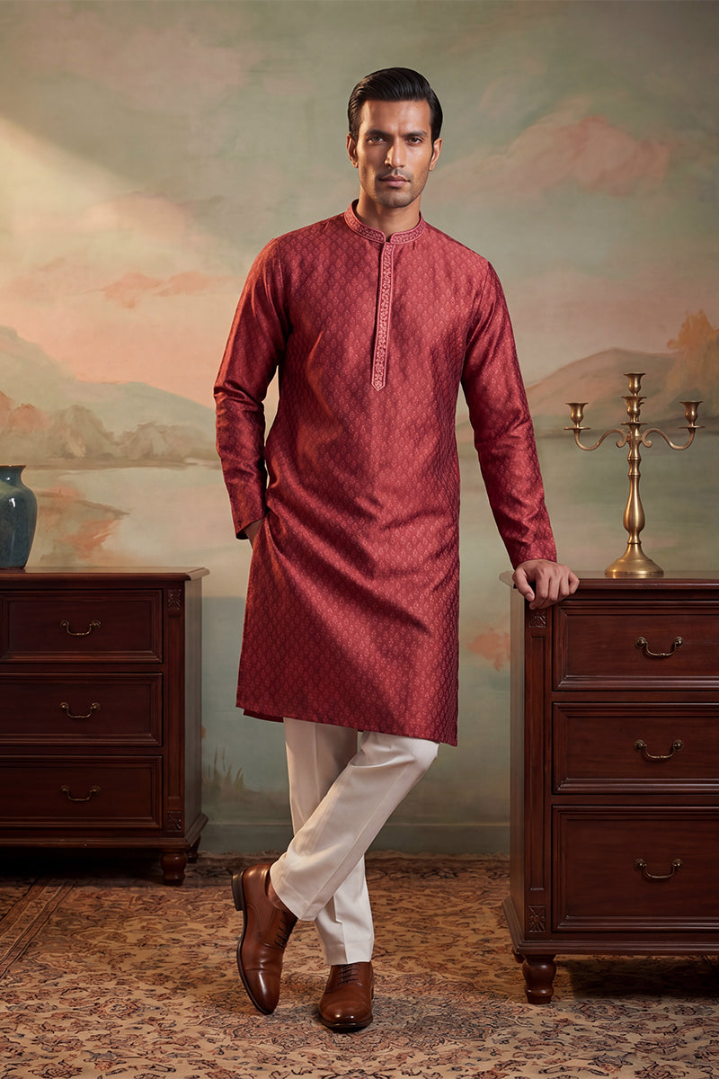 Maroon Jacquard Woven Design Straight Kurta With Trouser MKSET2342