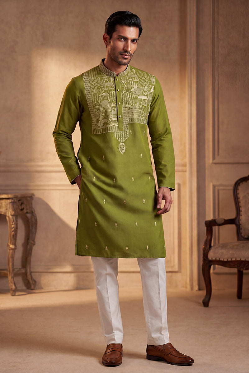 Green Silk Blend Solid Emboidered Straight Kurta MKU2373