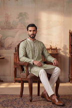 Green Silk Blend Solid Embroidered Kurta MKU2153