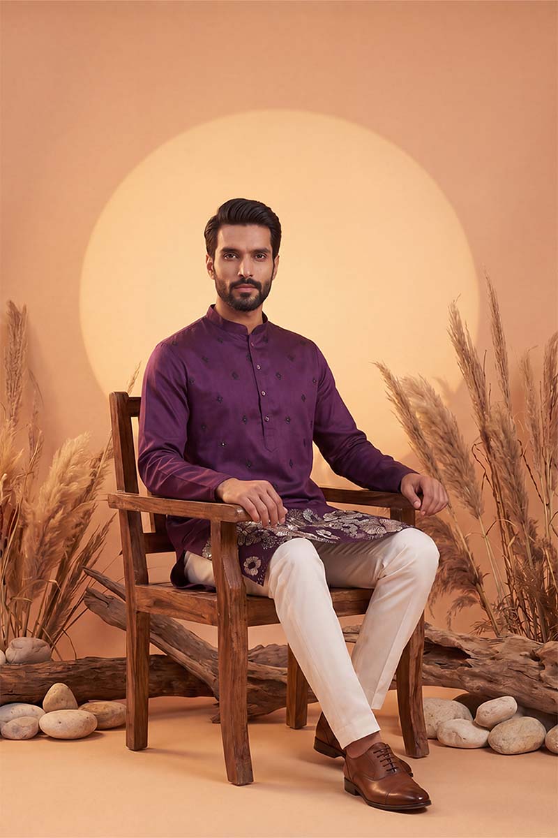 Violet Silk Blend Solid Embroidered Kurta MKU2104
