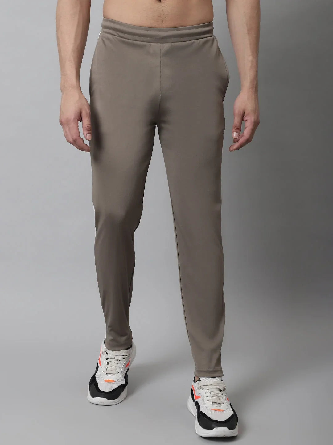 Brown Polyester Solid Active wear for Men | DesiQlo India