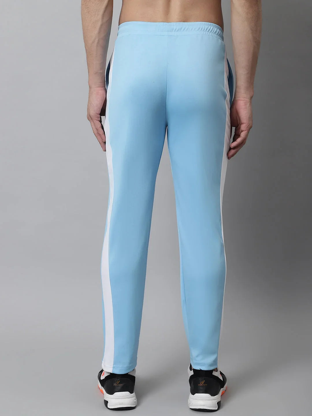 Blue Polyester Solid Active wear for Men | DesiQlo India