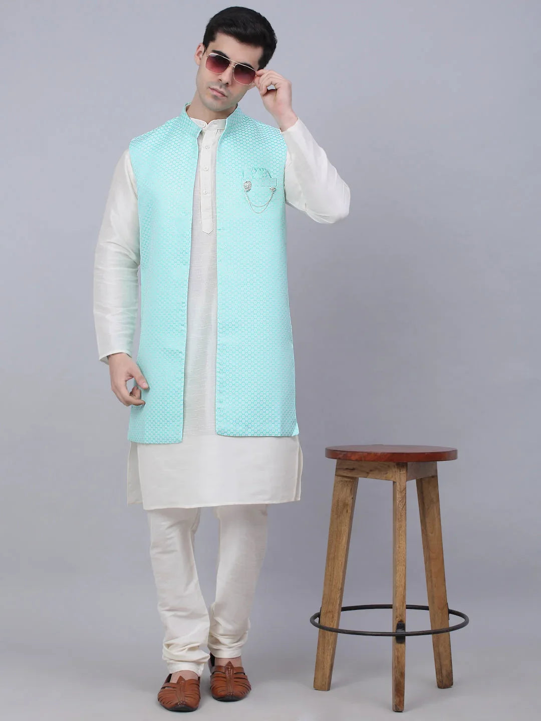 Men's Solid Kurta Pyjama With Shrug Jacket ( JOKPWCS W-D 4067Sky )-JOKPWCS-W-D-4067