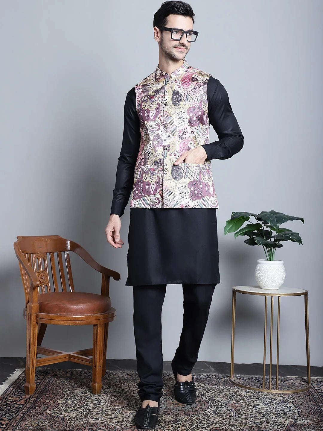 Men's Digital Print and Zari Work Nehru Jacket Kurta Pyjama Set