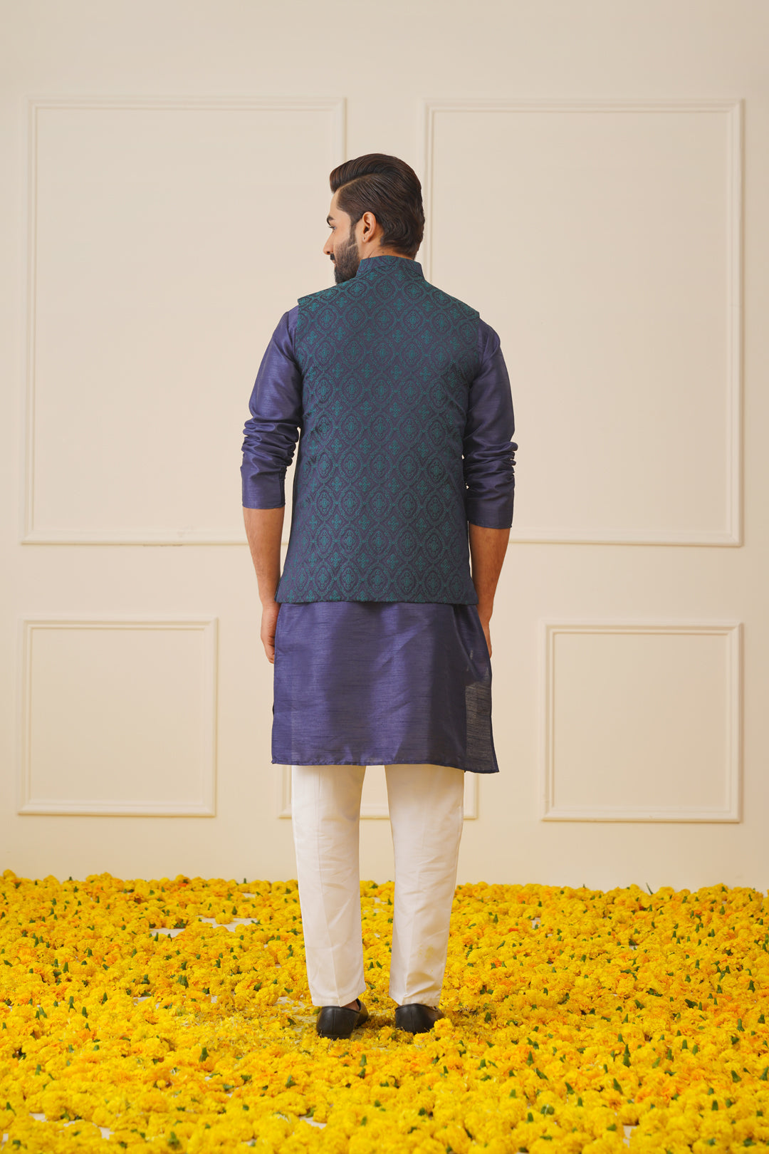 Men Navy Blue Solid Kurta Pyjama with Green Woven Design Nehru Jacket