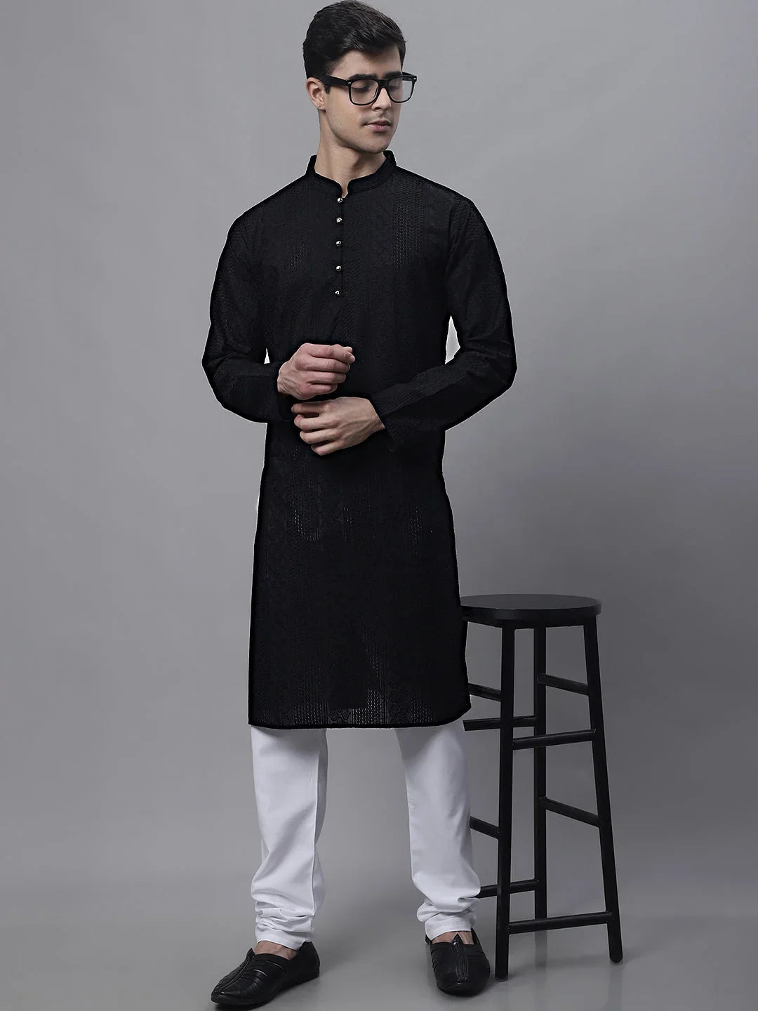 Men's Black Embroiderd Kurta Pajama