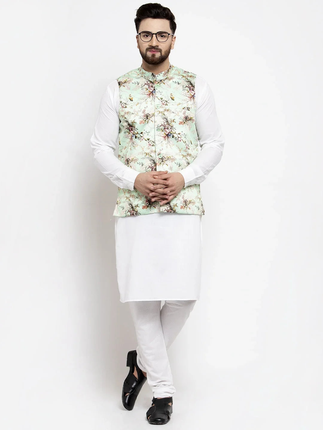 Men's Solid Styled Kurta Pajama with Printed Waistcoat