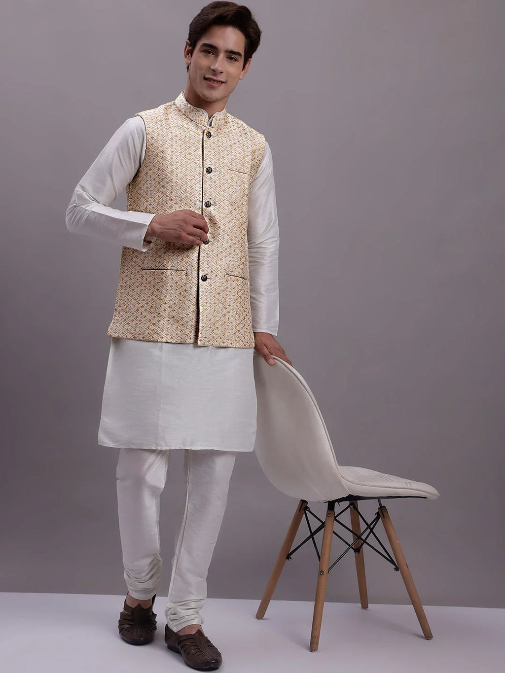 Men's Cream Woven Design Nehru Jacket With Solid Kurta Pyjama -AD