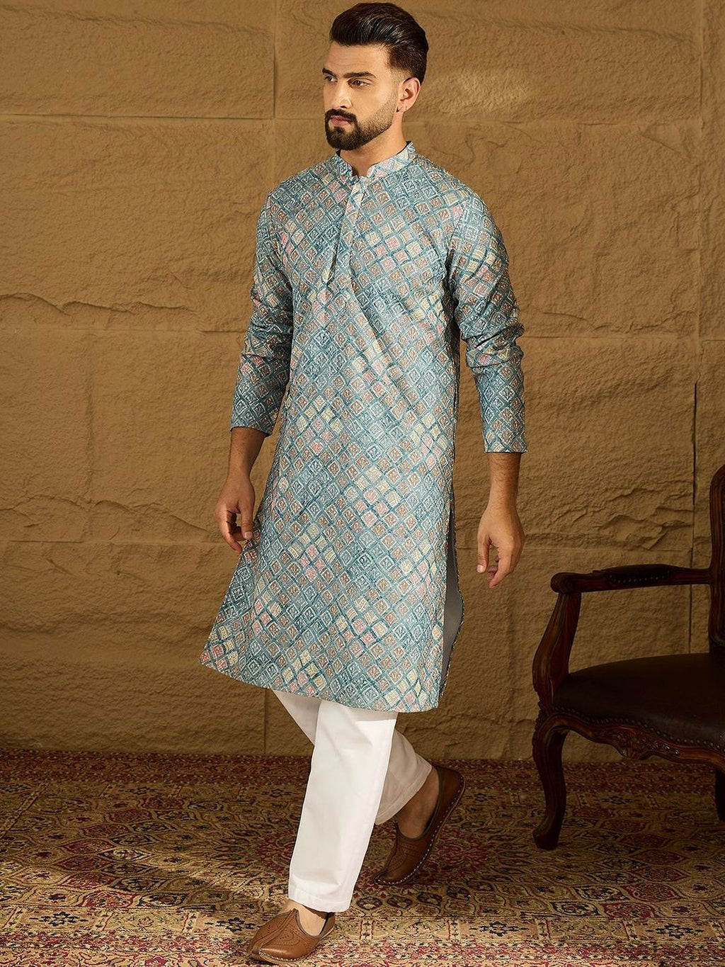Men Blue Viscose Rayon Solid Embroidered Straight Kurta With Pant Set-MKSET1391