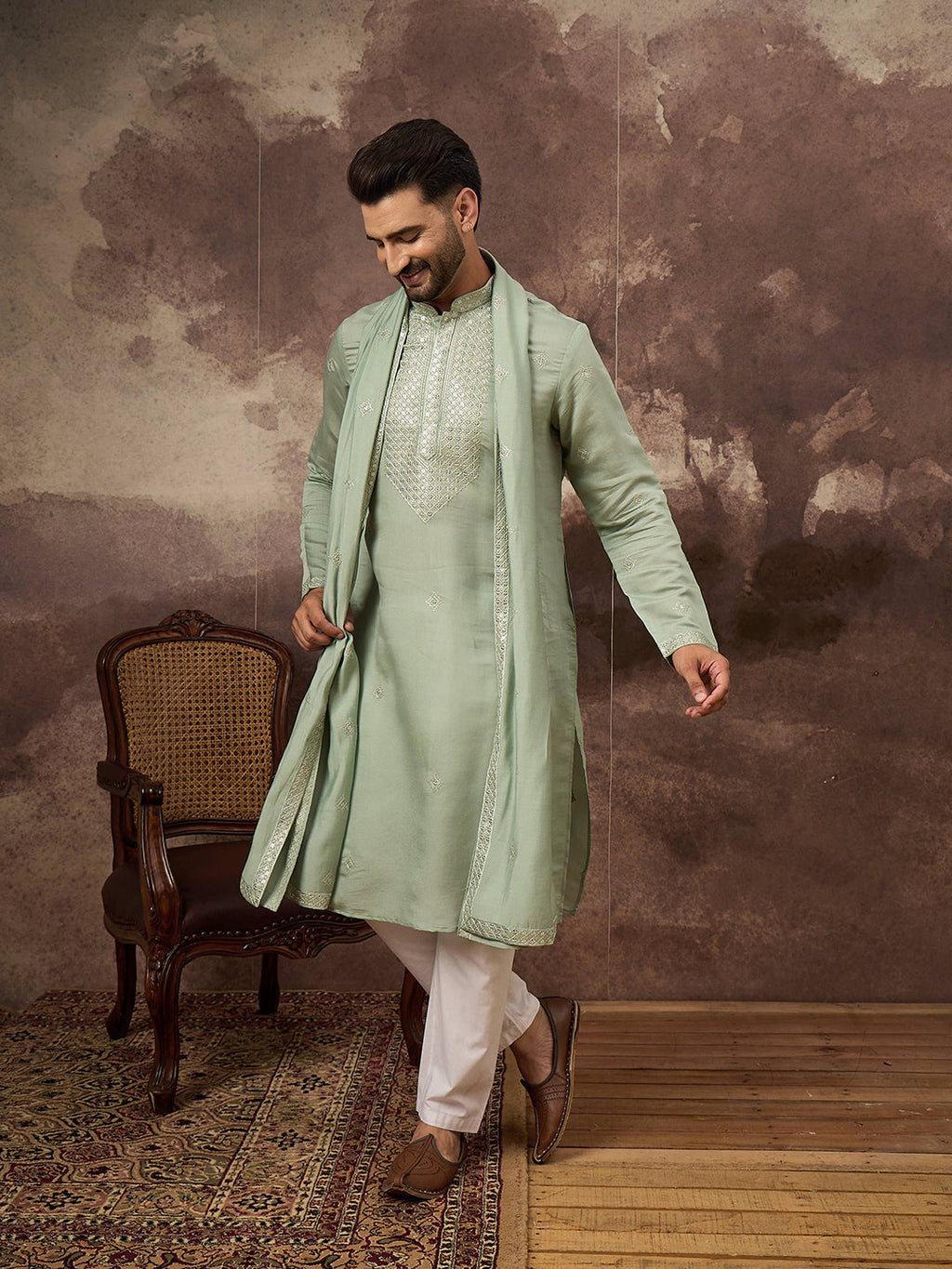 Men Green Silk Blend Solid Embroidered Straight Kurta with Dupatta-MKUD1004