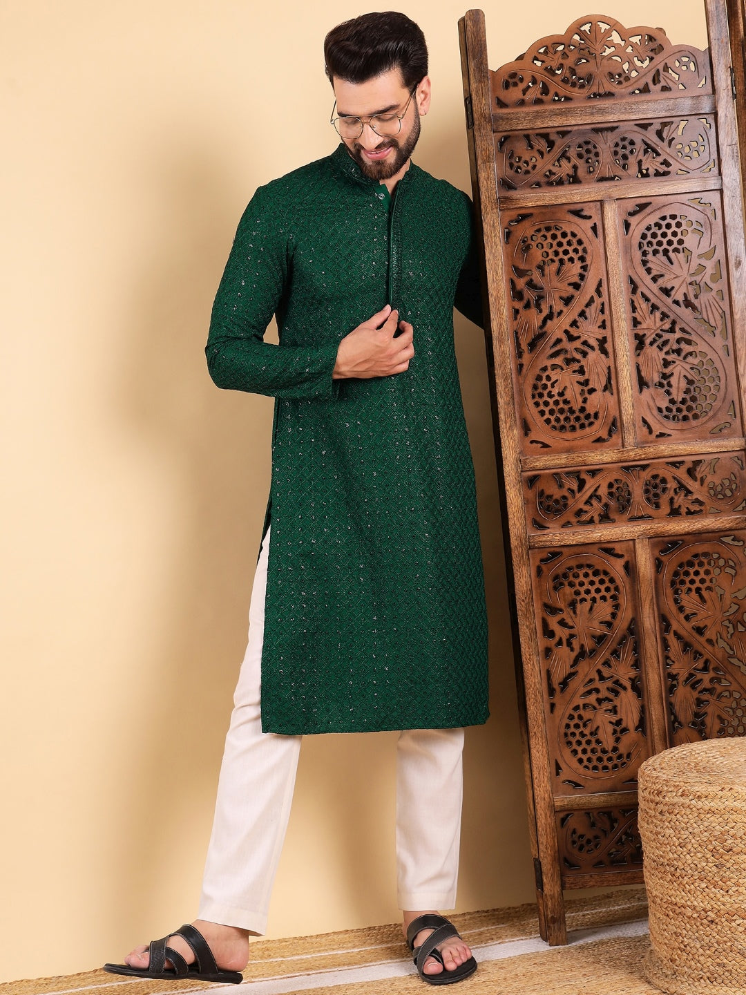 Men Green Viscose Rayon Solid Embroidered Straight Kurta with Trousers-MKSET1011GRN