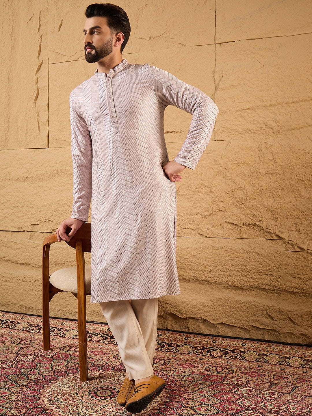 Men Lavender Viscose Rayon Solid Embroidered Straight Kurta with Trousers-MKSET1101