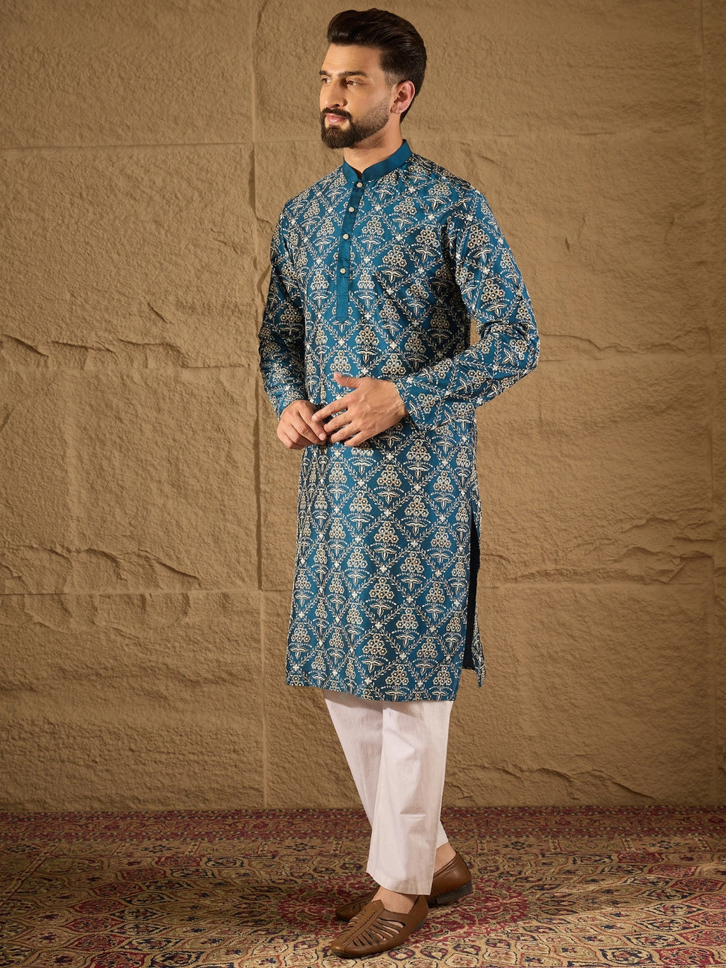 Men Blue Pure Silk Floral Printed Straight Kurta with Trouser-MKSET1273