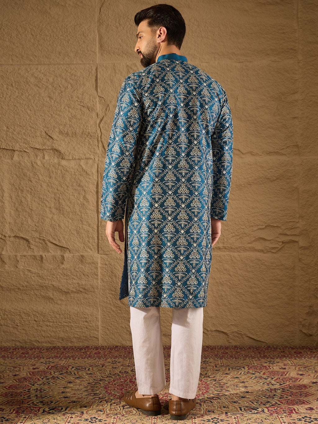 Men Blue Pure Silk Floral Printed Straight Kurta with Trouser-MKSET1273