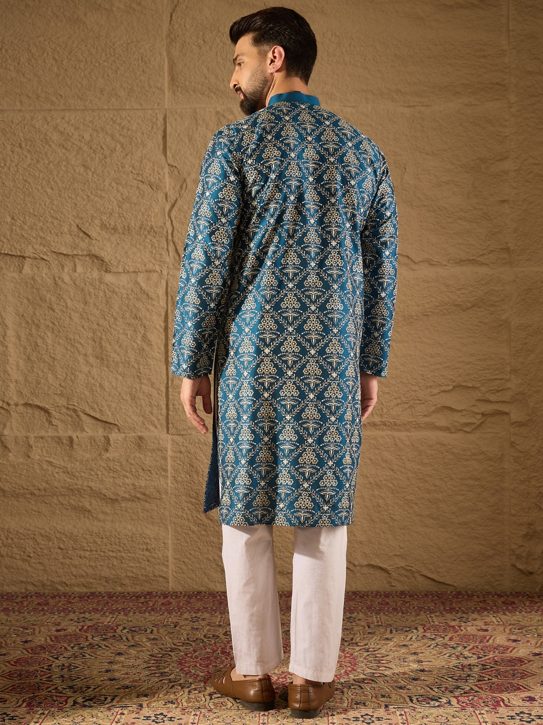 Men Blue Pure Silk Floral Printed Straight Kurta with Trouser-MKSET1273