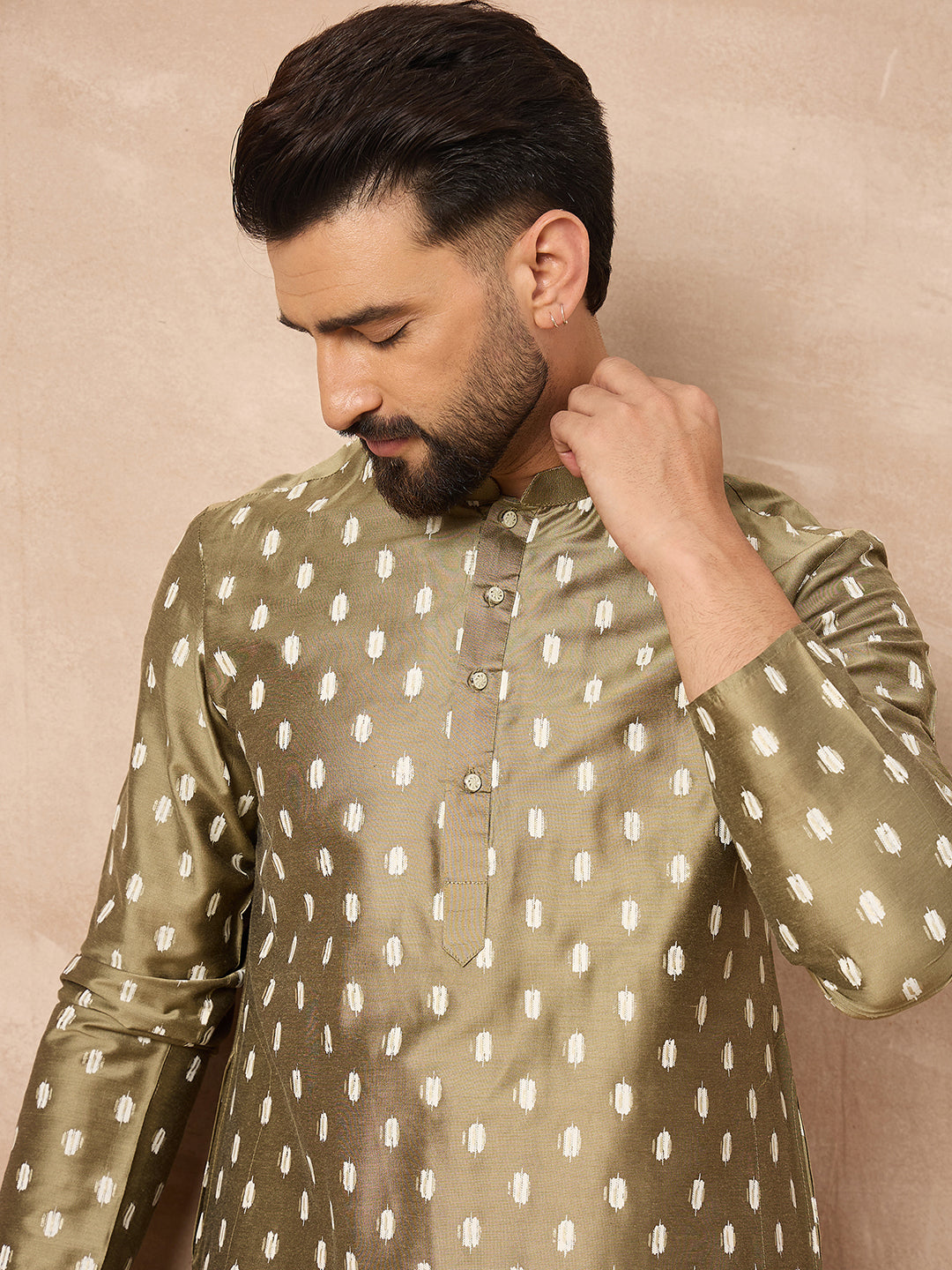 Men Olive Pure Silk Abstract Printed Straight Kurta with Trousers-MKSET1284