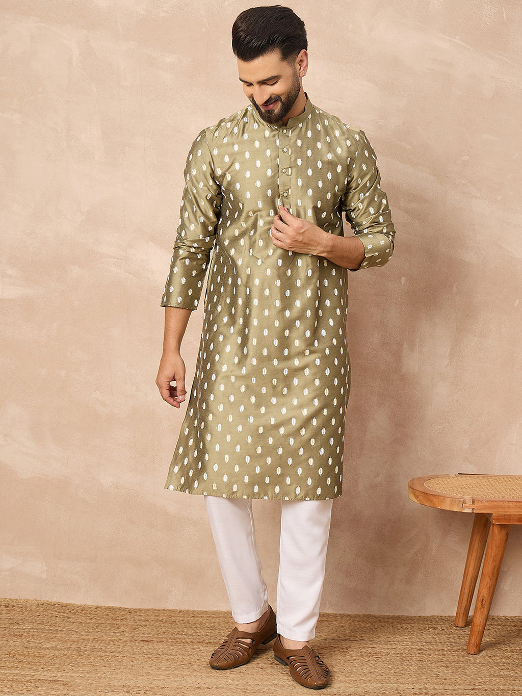 Men Olive Pure Silk Abstract Printed Straight Kurta with Trousers-MKSET1284
