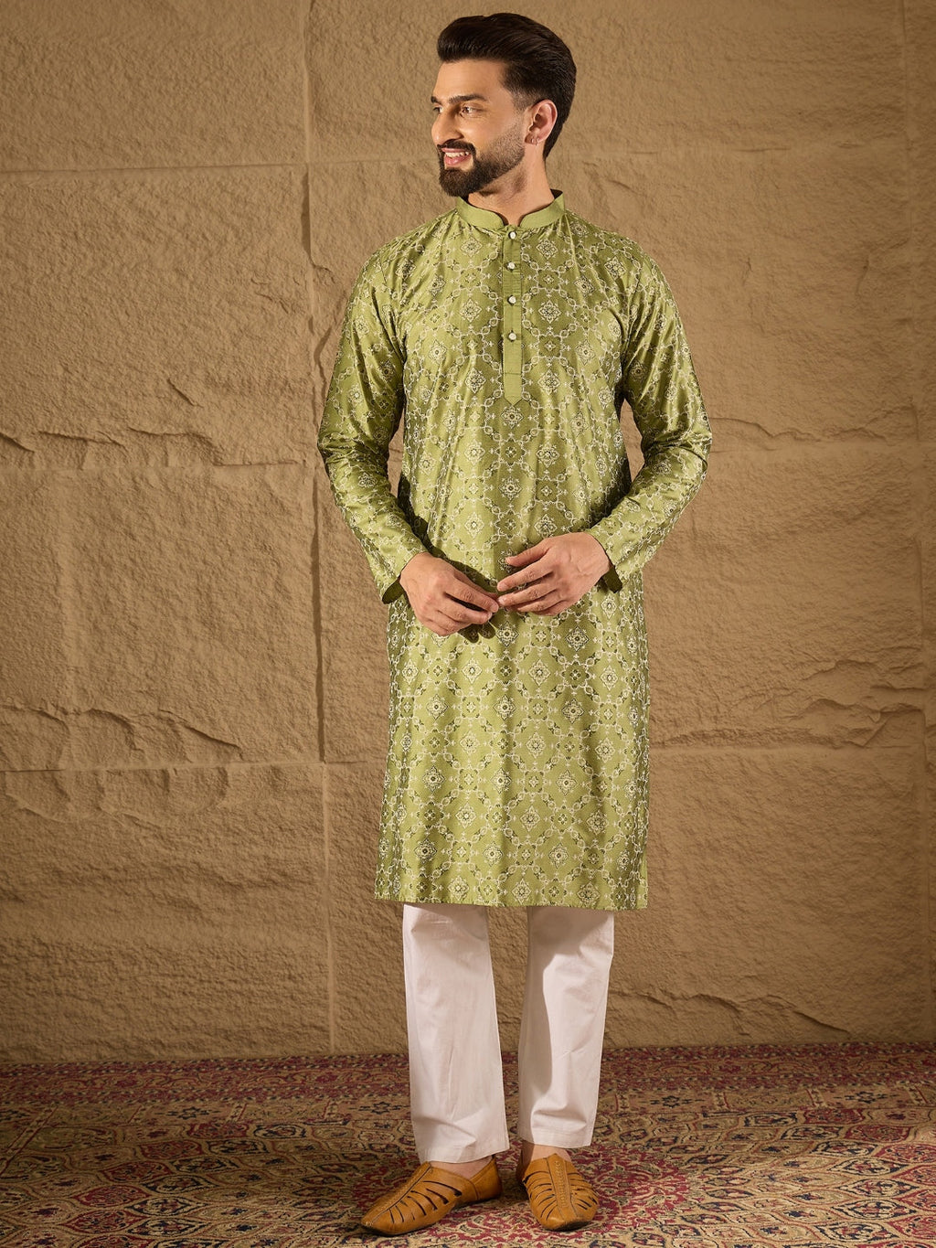 Men Green Pure Silk Geometric Printed Straight Kurta with Trouser-MKSET1285