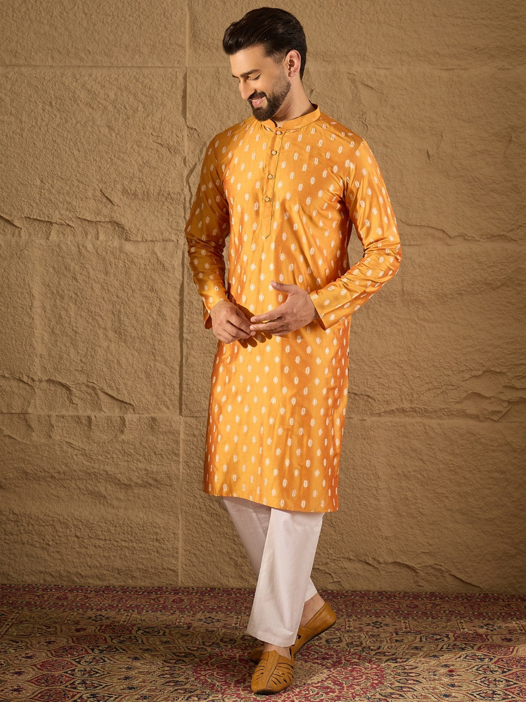 Men Yellow Silk Blend Abstract Printed Straight Kurta with Trouser-MKSET1298