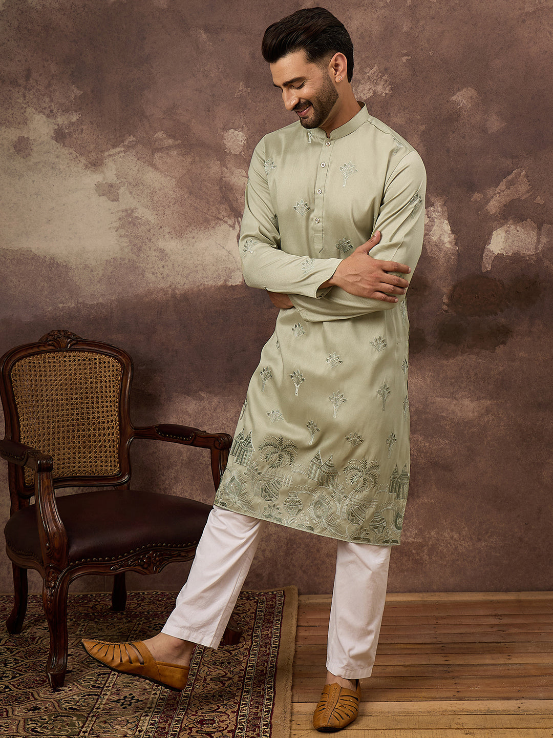 Men Green Silk Blend Solid Embroidered Straight Kurta and Trouser-MKSET1330