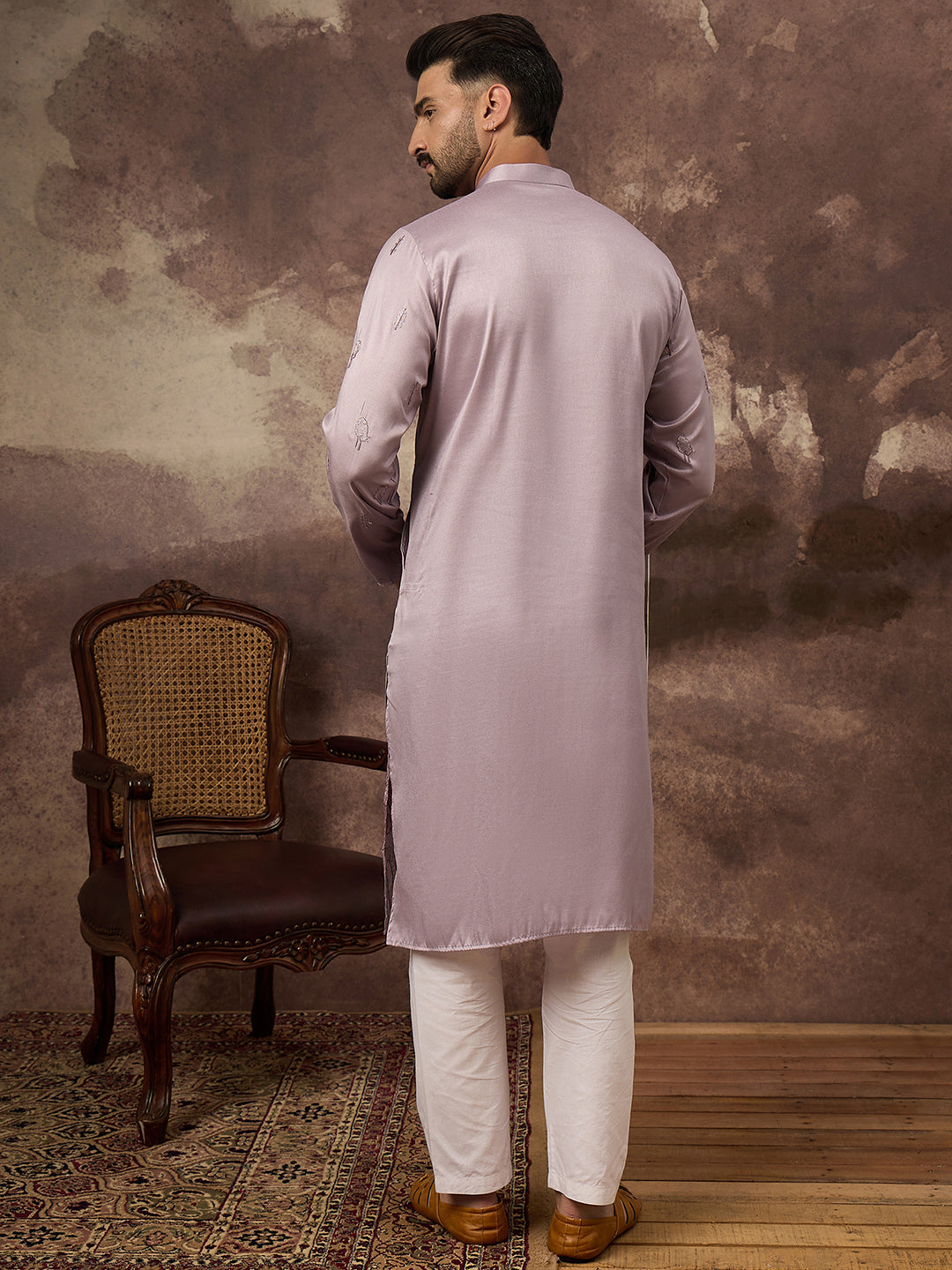 Men Lavender Silk Blend Solid Embroidered Straight Kurta and Trouser-MKSET1333