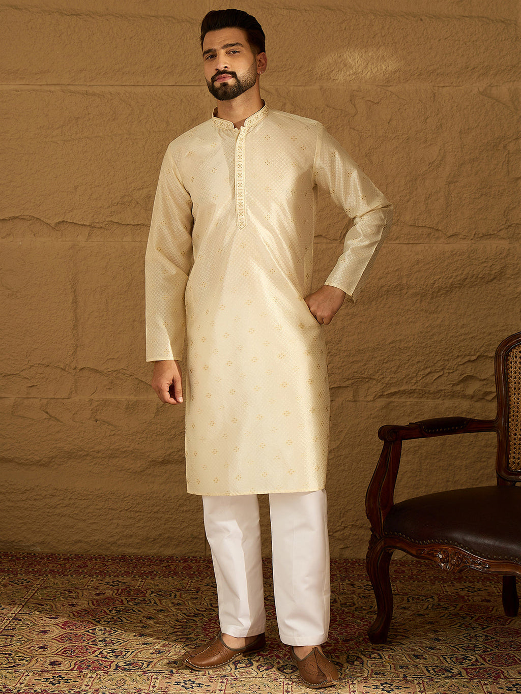 Men Off White Silk Blend Solid Woven Design Straight Kurta with Trouser-MKSET1352