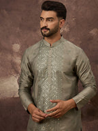 Men Green Silk Blend Solid Embroidered Straight Kurta with Trouser-MKSET1367