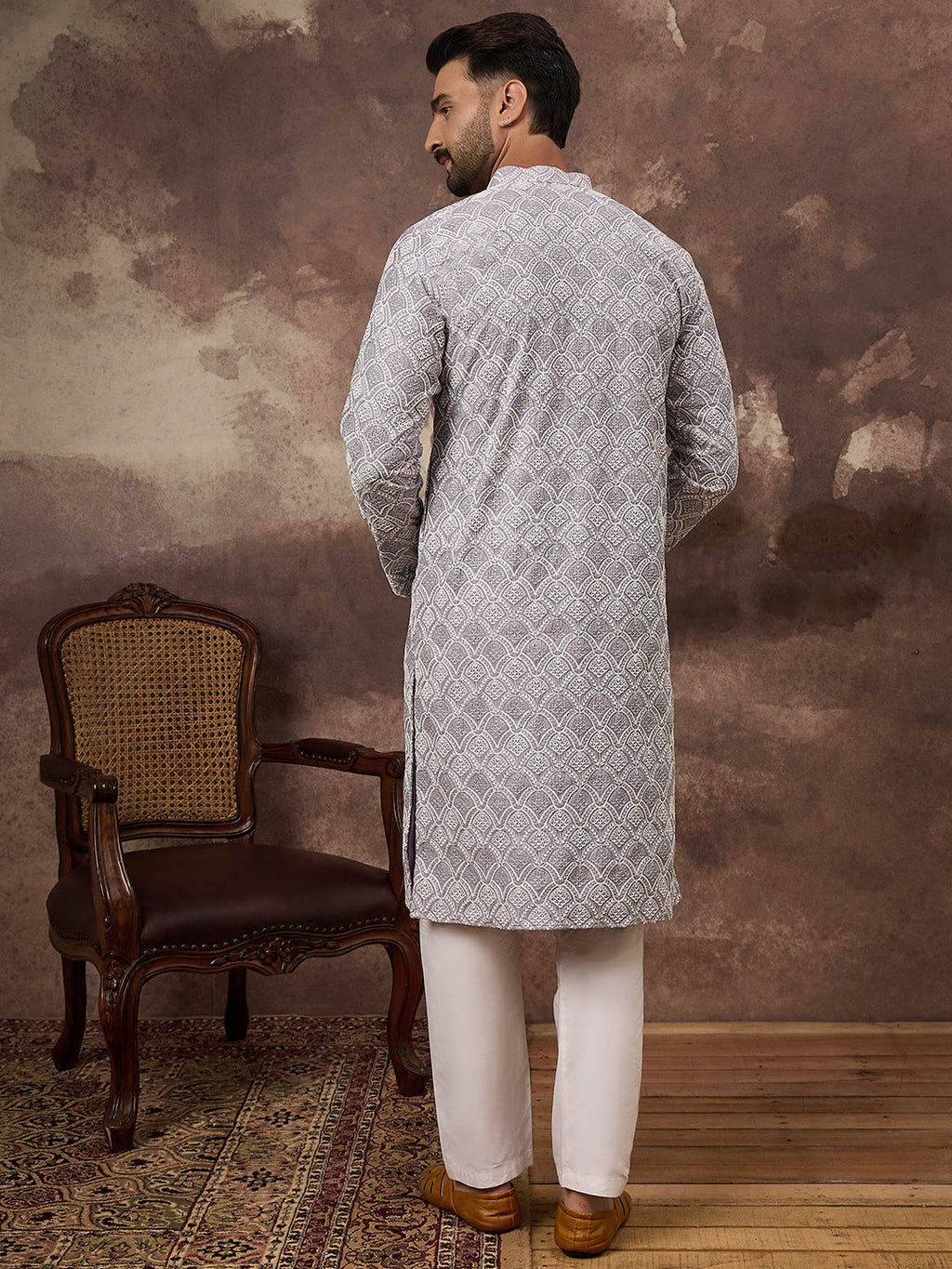 Men Lavender Viscose Rayon Solid Embroidered Straight Kurta with Trouser-MKSET1387