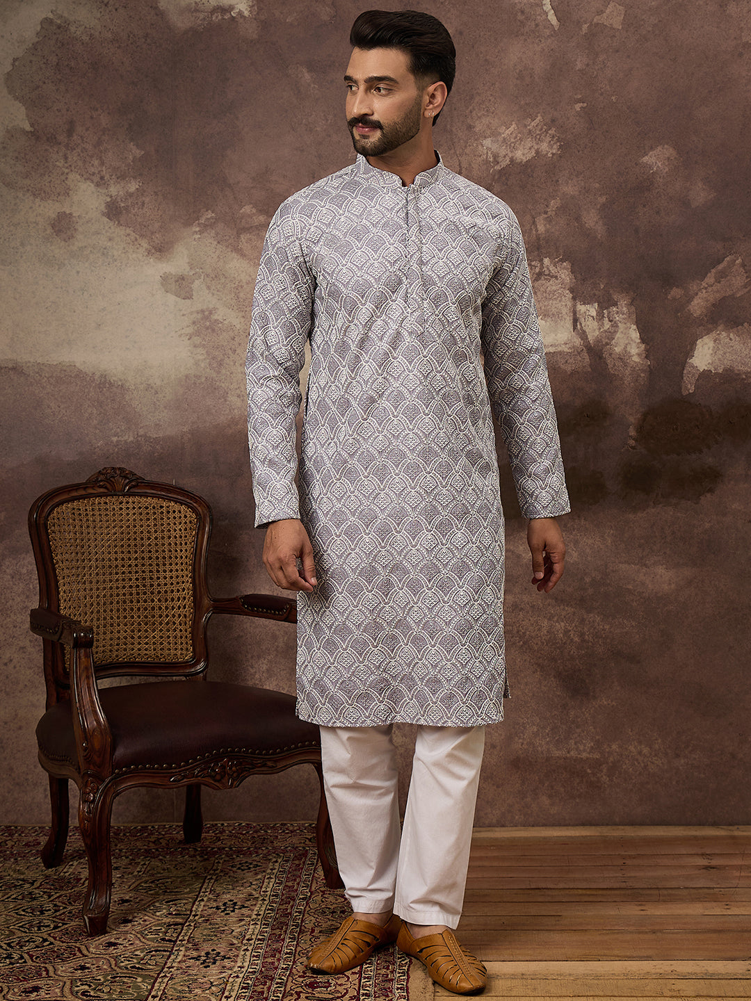 Men Lavender Viscose Rayon Solid Embroidered Straight Kurta with Trouser-MKSET1387