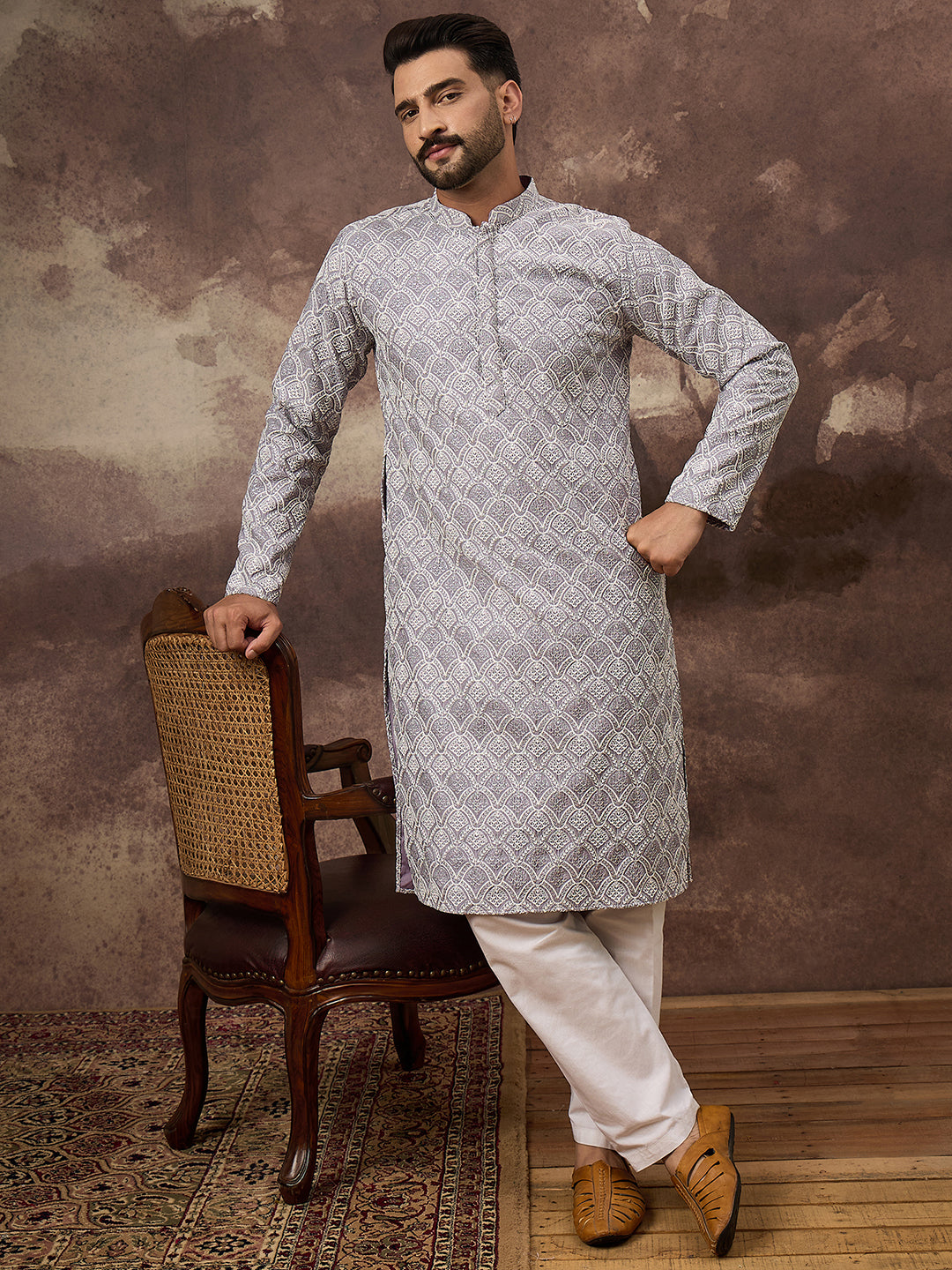 Men Lavender Viscose Rayon Solid Embroidered Straight Kurta with Trouser-MKSET1387