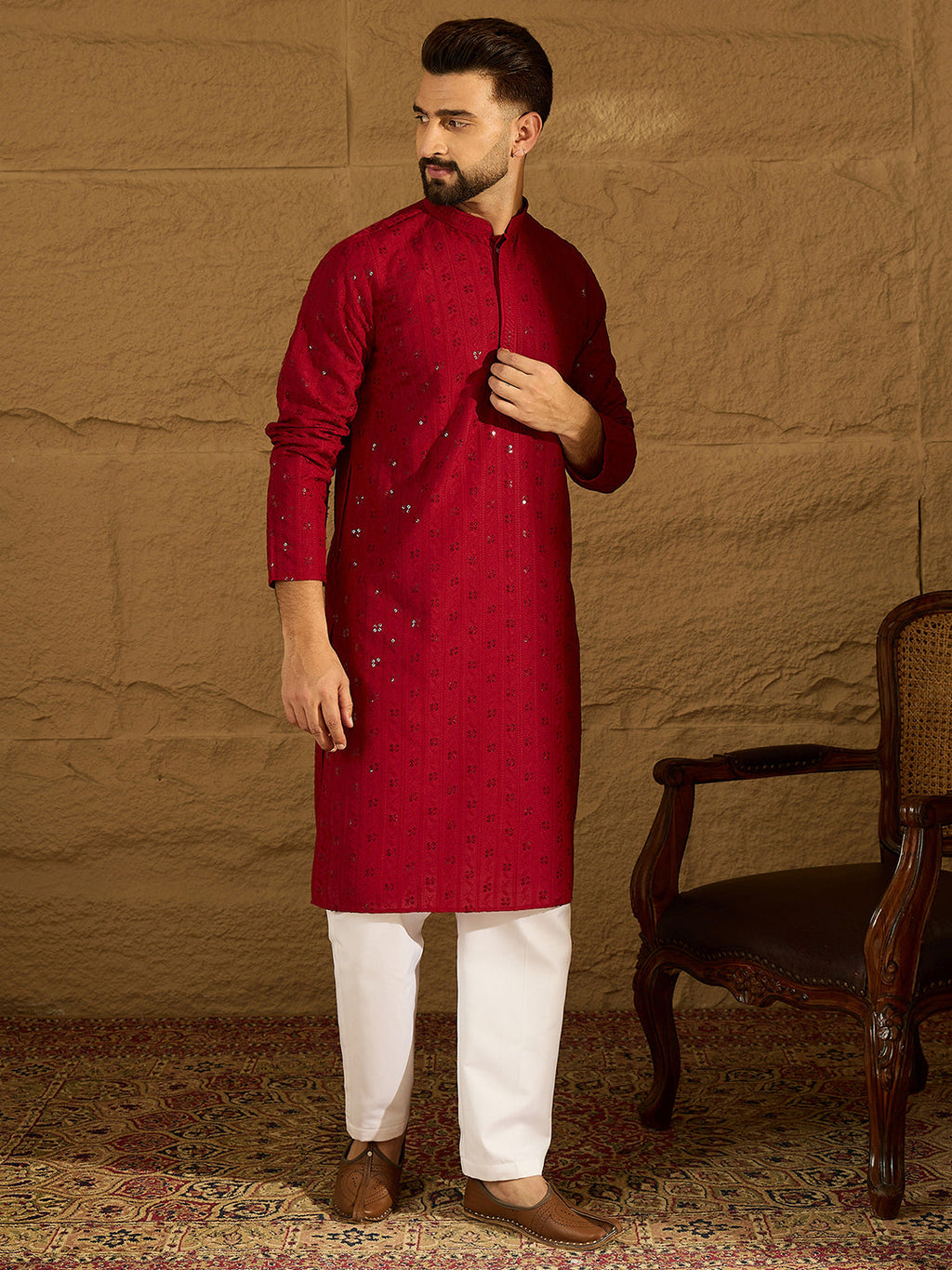 Men Maroon Viscose Rayon Solid Embroidered Straight Kurta with Trouser-MKSET1558