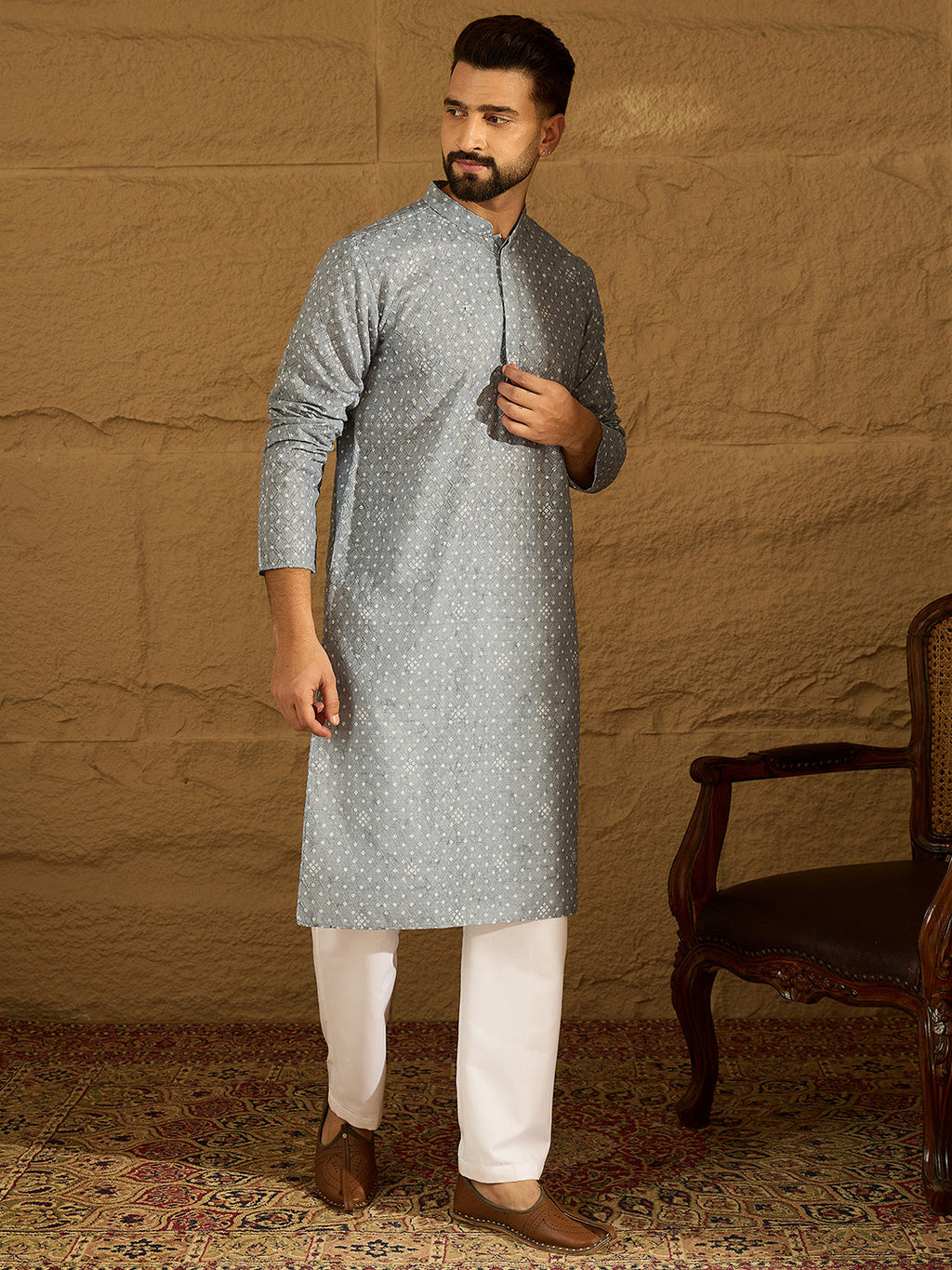 Men Blue Viscose Rayon Bandhani Embroidered Straight Kurta with Trouser-MKSET1586