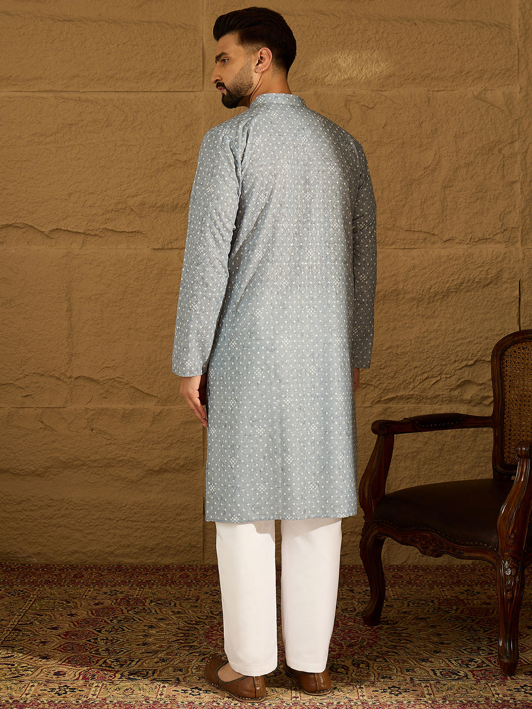 Men Blue Viscose Rayon Bandhani Embroidered Straight Kurta with Trouser-MKSET1586